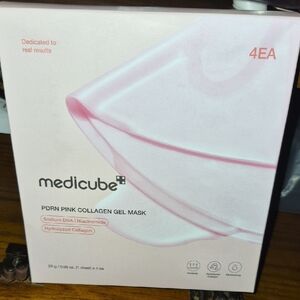 Medicube PDRN Pink Collagen Gel Mask — Pink
